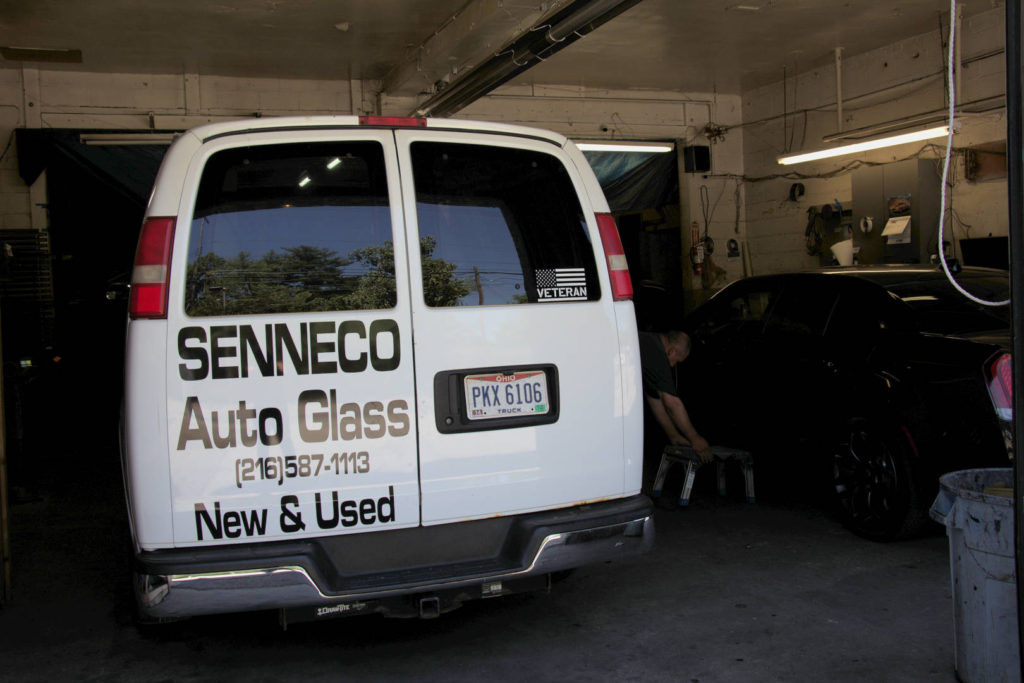 Senneco Auto Glass Vehicle