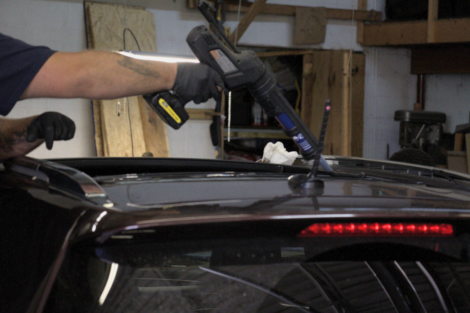 Auto Glass Service Northeast Ohio Senneco Auto Glass